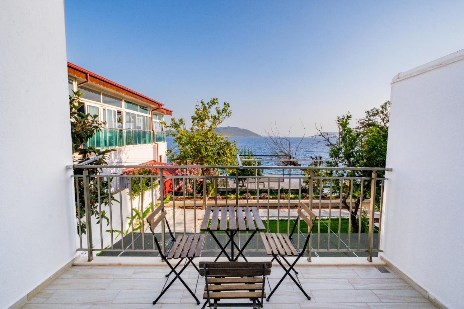 Sardunya Andifli Otel Kaş Buitenkant foto