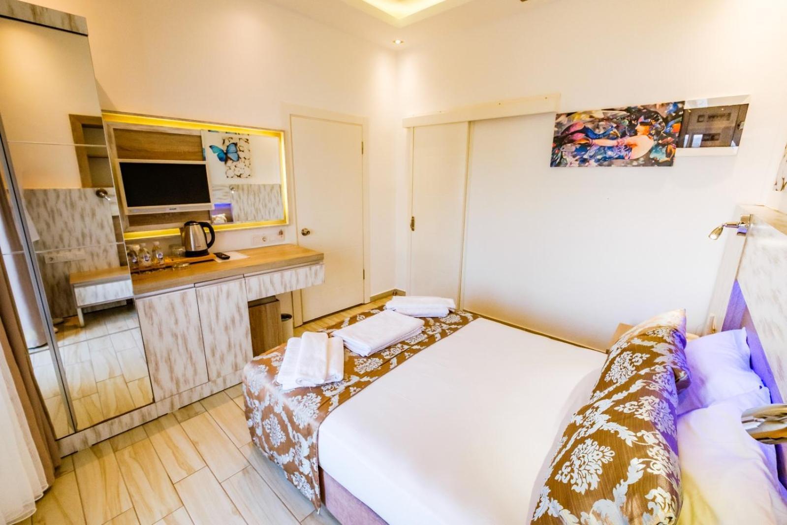 Sardunya Andifli Otel Kaş Buitenkant foto